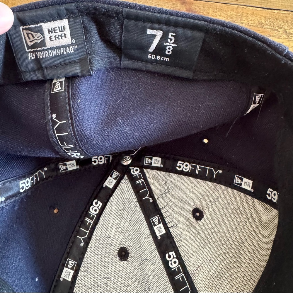Boston Era Dark Blue 59FIFTY Cap - Picture 3 of 4